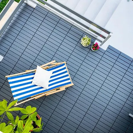 Madarasz 5 Deluxe Vendeghaz Villa Balatonalmadi